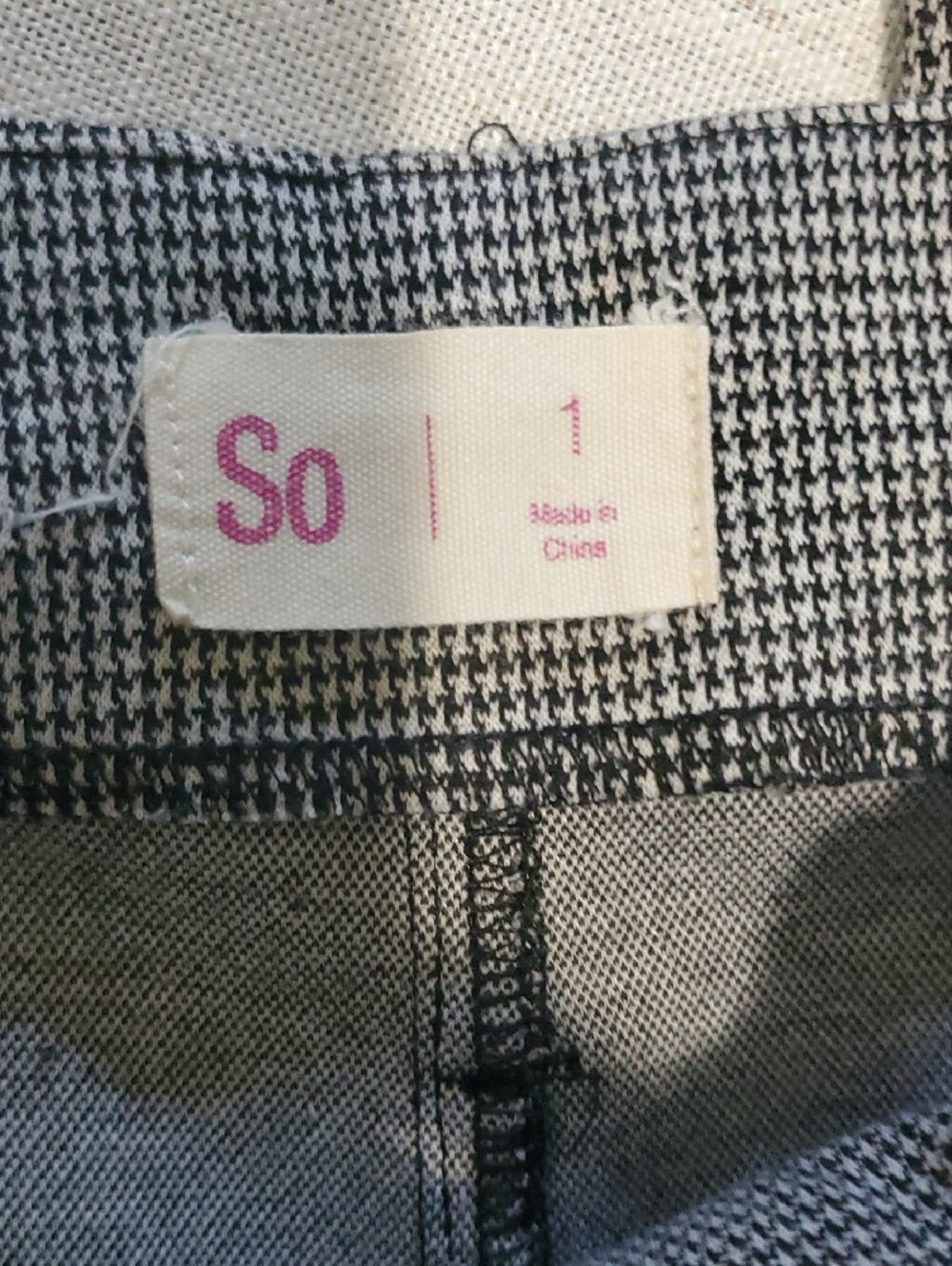 SO Black and White Mini Houndstooth Trousers - Picture 5 of 7